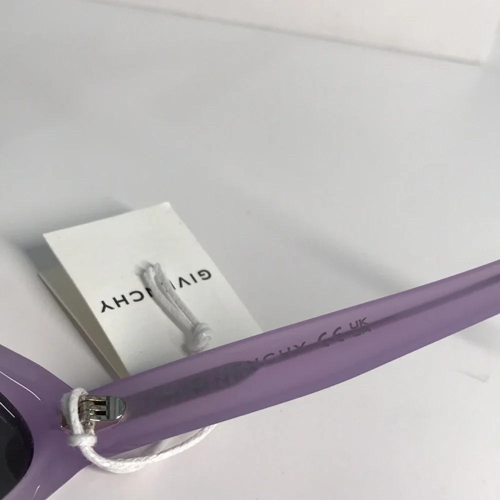 New Authentic Givenchy GV40025U Sunglasses – Purple Frame / Silver Mirror - Picture 12 of 15